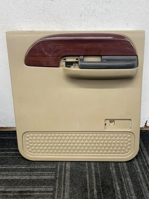 Panel puerta trasera derecha camioneta Ford F-250 2005-2007 Foto 1 de 4