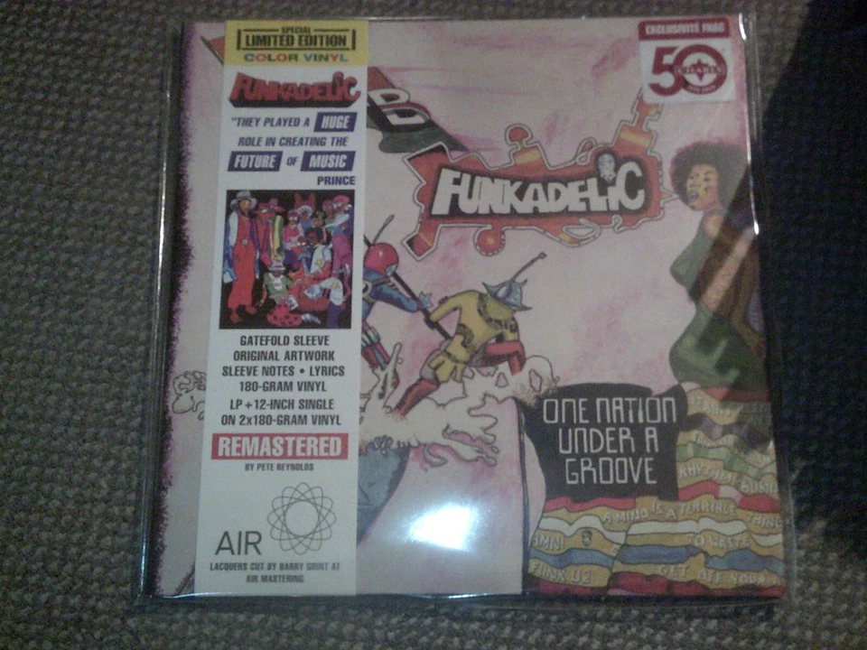 Funkadelic - One Nation Under A Groove LIM. RED & GREEN VINYL LP+12'' NEU (2023) - Bild 1 von 1