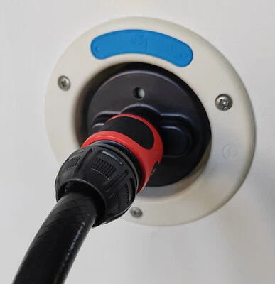 Wassertankdeckel Adapter schwarz für Gardena Anschluss Wohnmobil Wohnwagen - Bild 1 von 4