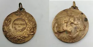 Antiguo colgante de Thienen Tirlemont Bélgica moneda 1928 metal dorado raro 40 mm - Imagen 1 de 3