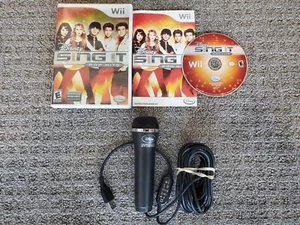 Sing It Pop Hits per Nintendo Wii (2009 Disney) completo di microfono - Foto 1 di 1