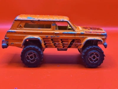 Vintage 1:64 4x4 Cherokee Majorette Diecast Jeep Dog In Back Free Shipping! - Image 1 of 4