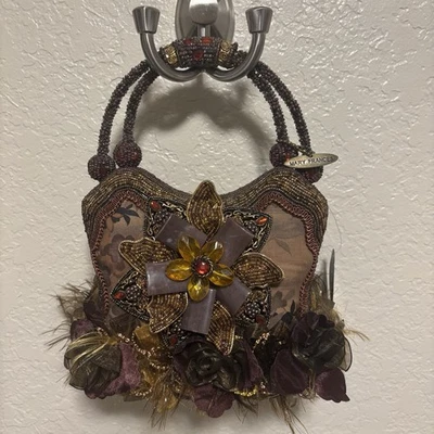 Mary Frances Bolso de Mano con Cuentas Cartera Marrón Pluma Boho Hada Gema Cierre Corazón Nuevo con Etiquetas Foto 1 de 4