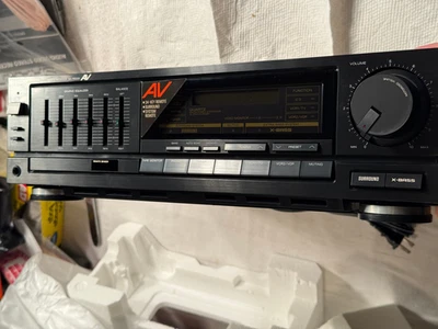 SHARP SA-R55AV AUDIO VIDEO STEREO RECEIVER. NEW IN BOX - Image 1 of 4