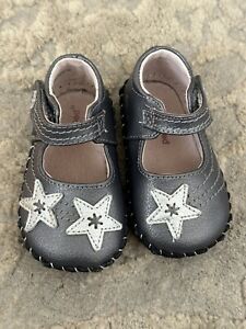 Baby girl Pediped Starlite pewter shoe size 4
