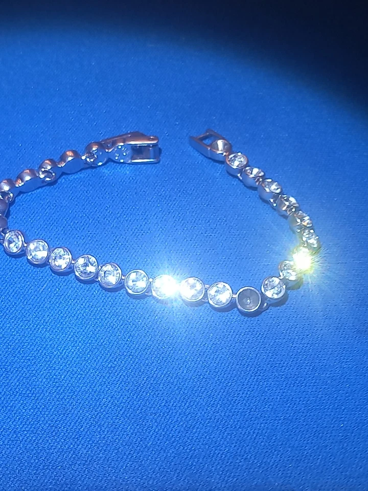 Swarovski Braccialetto Tennis, Swarovski . Costa 199 Euro, Leggi sotto. - Immagine 1 di 4