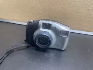 Kodak KB Zoom 35mm Camera Silver and Black clean see pics - Picture 1 of 14
