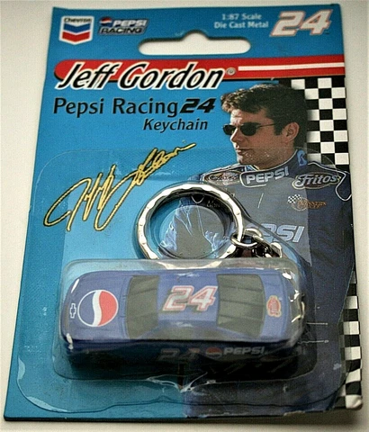 NASCAR Jeff Gordon Pepsi Racing #24 Diecast Car Key Chain NOS 2000 New NOS MOC Cover