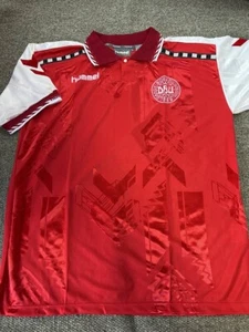 DENMARK National Team 1996 EURO XL Football HUMMEL Shirt Jersey Laudrup - Picture 1 of 4