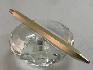 STUNNING BRASS HEXAGONAL CLICK TACTICAL PEN WITH ROSE GOLD PUSHER - Picture 1 of 4