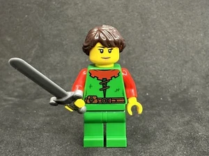 LEGO Forestman Forestwoman Minifigure Set 40567 - Picture 1 of 2