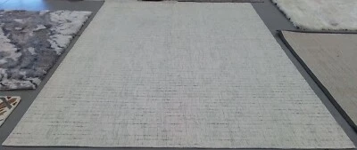 Alfombra Mancha Trasera Marfil / LT GRIS 9'-0" x 12'-0" Precio Reducido 1172773285 ABT468K-9 Foto 1 de 4