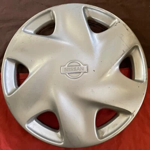 Nissan Pickup Truck XE Frontier 14" Cap Wheel Cover HubCap 40315-8B200 OEM 95-97 - Picture 1 of 15