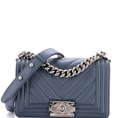 Bolsa Chanel Boy Flap Chevron couro de bezerro pequena - Imagem 1 de 4