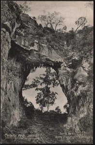Australian B & W Postcard. "The Carlotta Arch, Jenolan", New South Wales. - Picture 1 of 2