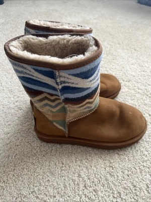 Botas UGG x Pendleton Mujer 9" Castaño Clásicas Lana Azteca Piel de Oveja Talla 7 Foto 1 de 4