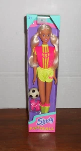 Sindy Doll Football Hasbro Canada 1995 NIB Soccer C-041A 18477 Sports HTF - Picture 1 of 12