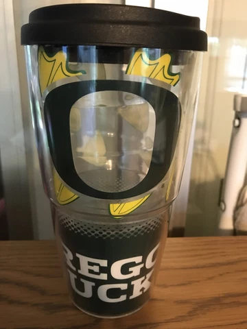 NEW 24 oz Tervis Tumbler w/ Lid OREGON DUCKS Cover