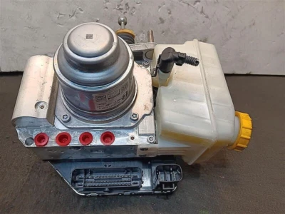 Conjunto de bomba de freno antibloqueo Alfa Romeo Stelvio 2018 2019 OEM ABS AWD TI 2,0 L Foto 1 de 4