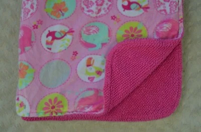 Manta bebé garanimals rosa tucán elefante animal azul flor pájaro círculo Foto 1 de 4