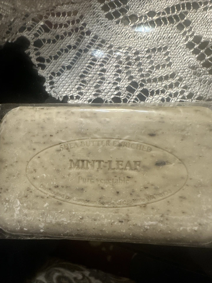 Pre de Provence MINT LEAF Soap Bar 150g 5.2oz Product of France - Image 1 of 1