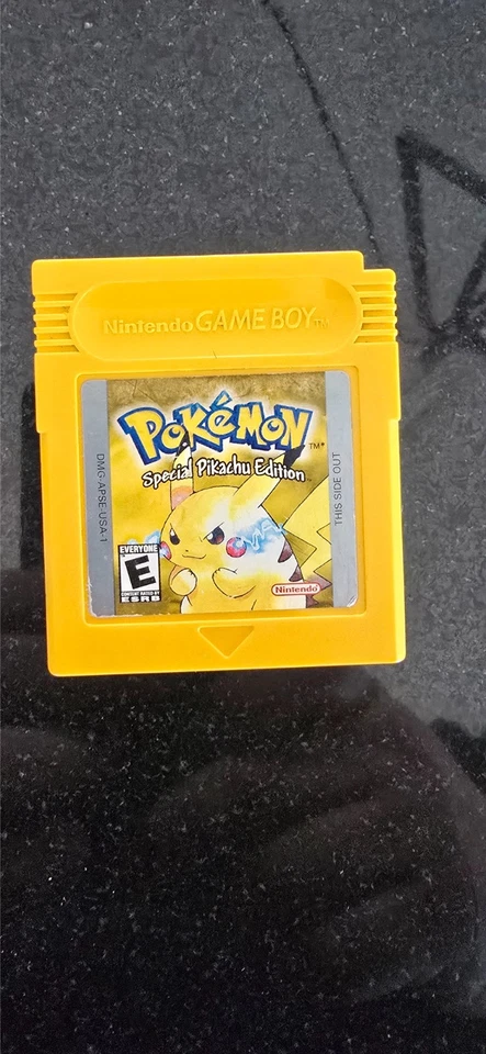 Pokémon Versión Amarilla Edición Especial Pikachu (Nintendo Game Boy, 1999) Foto 1 de 1