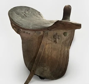 Antica sella donna lato occidentale cavallo attacco casale cabina arredamento rustico vintage - Foto 1 di 18