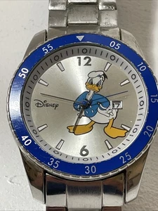 Herrenuhr Disney Donald Duck silbernes Zifferblatt Metallband mit blauer Lünette und Datum - Bild 1 von 13