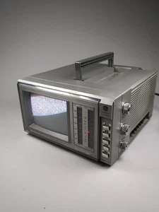 Vintage 1987 GE Spacemaker Color TV AM FM Radio 7-7650A Works Tested - Picture 1 of 20