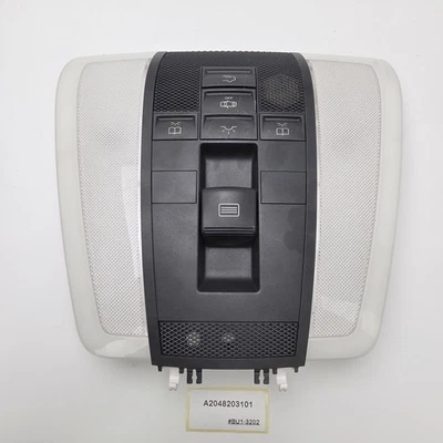 Верхний купольный фонарь 2008-2011 Mercedes-Benz C300 A2048203101 - Изображение 1 из 4