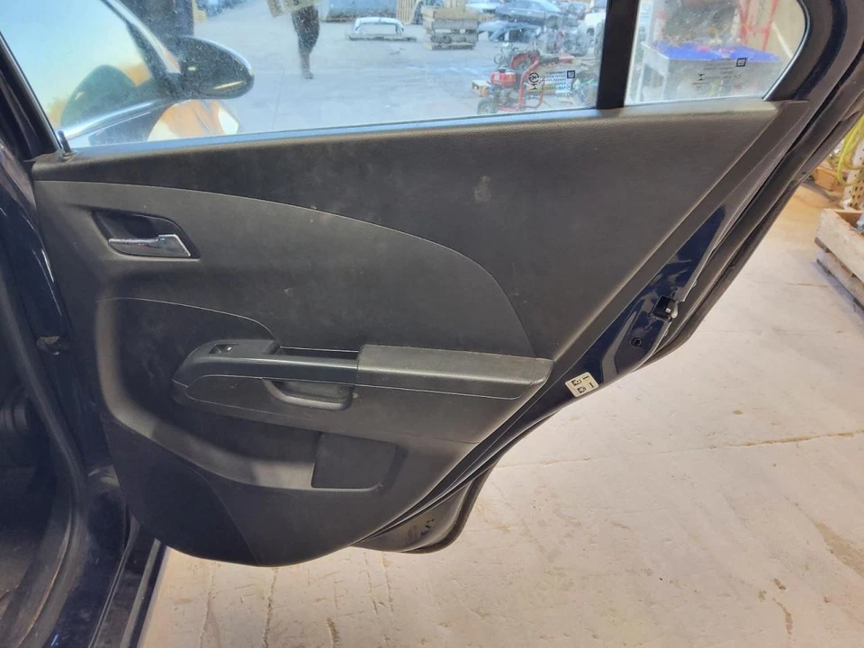 SONIC     2015 Door Trim Panel Rear 527826 Foto 1 de 1