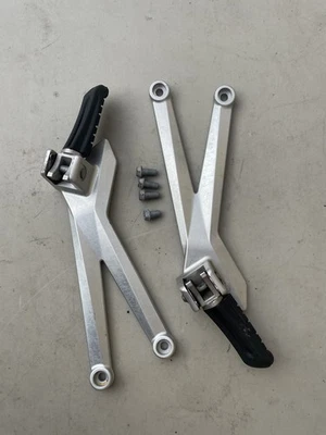 Clavijas de pie traseras para pasajero Ktm 690 Smcr Smc  Foto 1 de 2