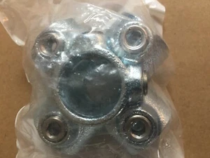 Tubo estructural Steel-Tek cruz de cuatro zócalos 3/4" #737806 - Imagen 1 de 3