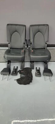 Conjunto de asiento trasero Toyota Highlander 2020-2024 cuero negro Foto 1 de 4