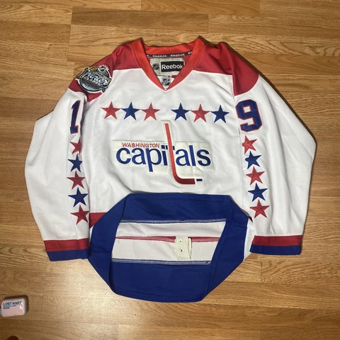 Reebok NHL Washington Capitals Hockey Jersey Backstrom Winter Classic 2011 SZ 50 Cover