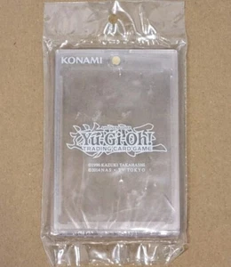 YuGiOh Official Magnetic Hard Case Konami Ultra Pro Clear Card Display Protector - Picture 1 of 2