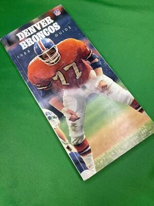 NFL Denver Broncos Vintage 1988 Media Guide Press Book Collectable - Picture 1 of 2