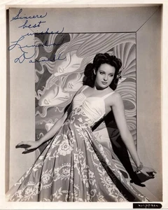 LINDA DARNELL LOOKING ELEGANT IN THIS ORIG SIGNED AUTOGRAPHED FOX PORTRAIT STILL - Bild 1 von 1