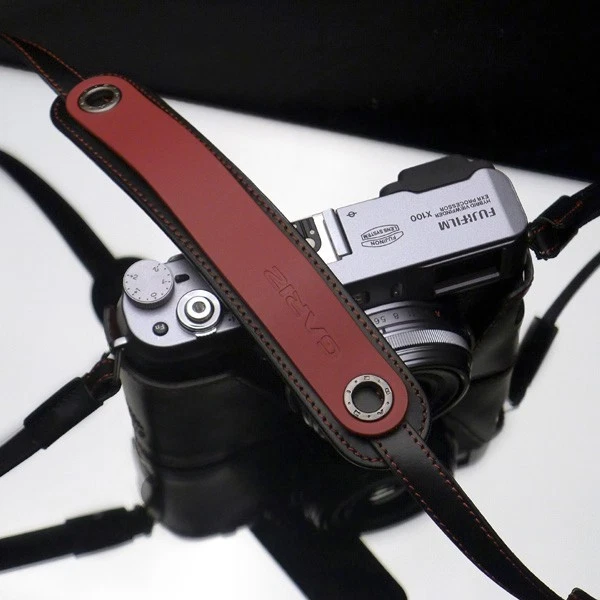 Correa para el cuello de cuero rojo negro Gariz XS-CHLSNRB Sony NEX Olympus EM5 Lumix Leica Foto 1 de 1