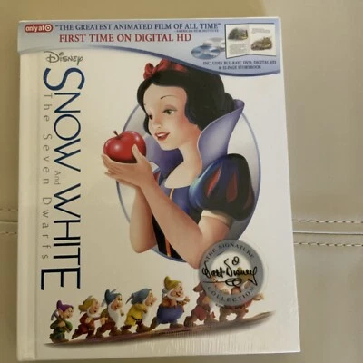 Snow White and The Seven Dwarfs Blu-Ray Signature Collection SEALED  - Image 1 of 3