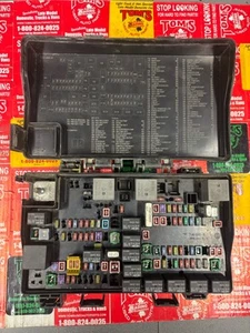 Multifunction Fuse Box Fits 2015-2016 Ram 2500-3500 6.7L P68243265AD - Picture 1 of 4