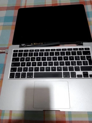 Apple MacBook Pro 13" Retina  A1502 Come Ricambi  - Image 1 of 4