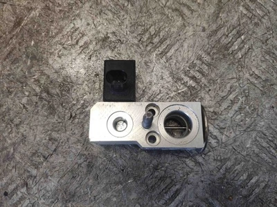 BMW X5 G05 A/C Conditioner Expansion Valve 9496916 - Image 1 of 4