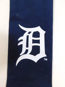 Manga de brazo emitida por el equipo Detroit Tigers talla mediana - Imagen 1 de 3