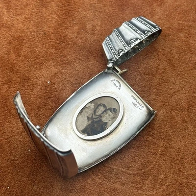 ANTIGUO COMPARTIMENTO SECRETO ESTERLINA FOTO CAJA FUERTE - PAT. 31 de marzo de 1896 Foto 1 de 4