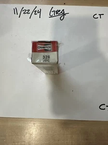 Champion Spark Plug 328 Type L82YC Marine Copper Plus Small Engine Spark Plug - Picture 1 of 1