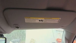 14 GMC SIERRA 1500 Sun Visor W/o Illumination; Right Passenger jet Blackh2r - Picture 1 of 2