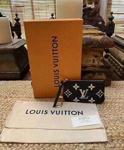NUEVO En CAJA LOUIS VUITTON Negro Crema EMPREINTE MONOGRAMA Cuero Cles Key Pouch - Imagen 1 de 10