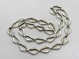 VINTAGE SOLID SILVER HEAVY MODERNIST DANISH STYLE LINK LADIES NECKLACE - Picture 1 of 9