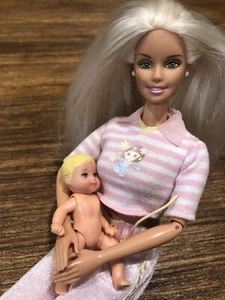Muñeca cuna musical Krissy to Sleep Barbie Rocks vintage BEDTIME BABY 2000 - Imagen 1 de 10